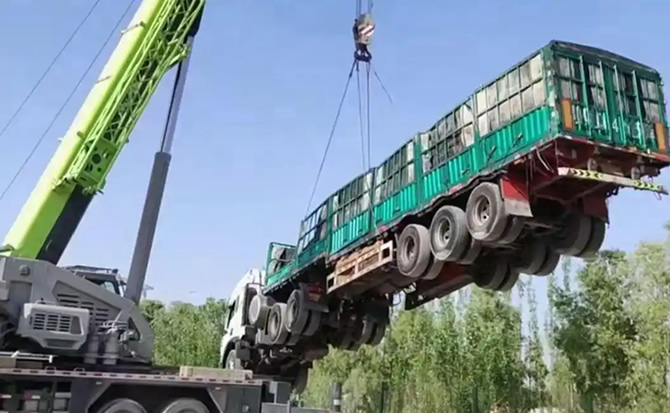 顺庆区道路脱困救援案例